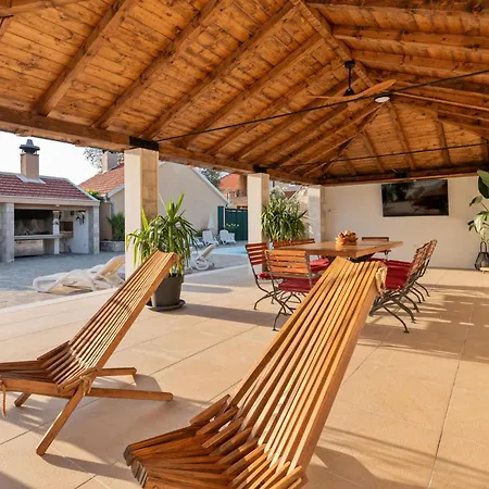 Beautiful In Holiday home Zavojane